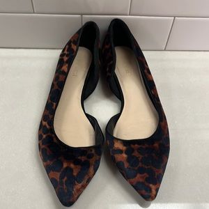 Leopard print Nine West flats. Size 9